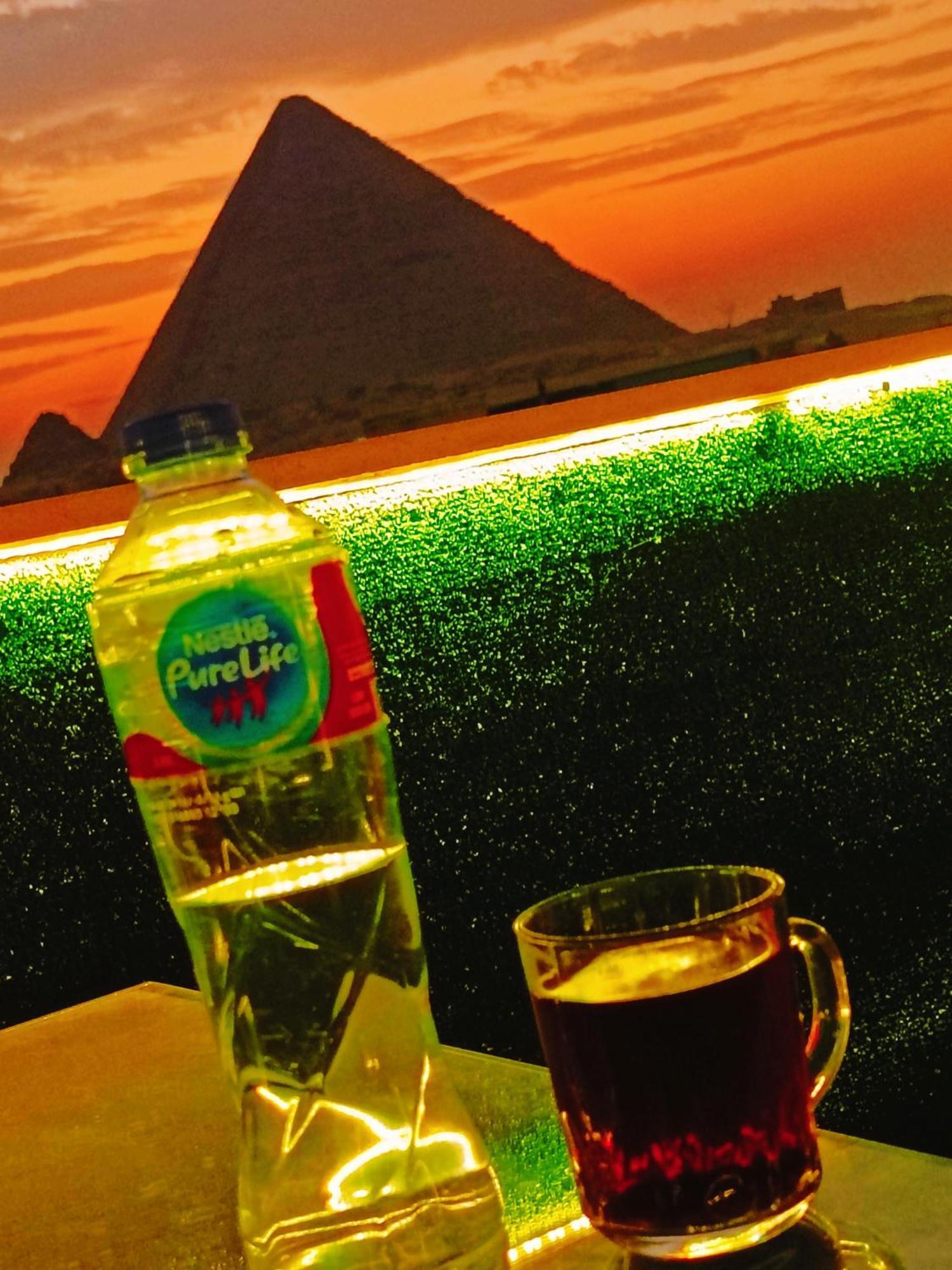 ホテル Magic Golden Pyramids View Kafret el-Gabal エクステリア 写真